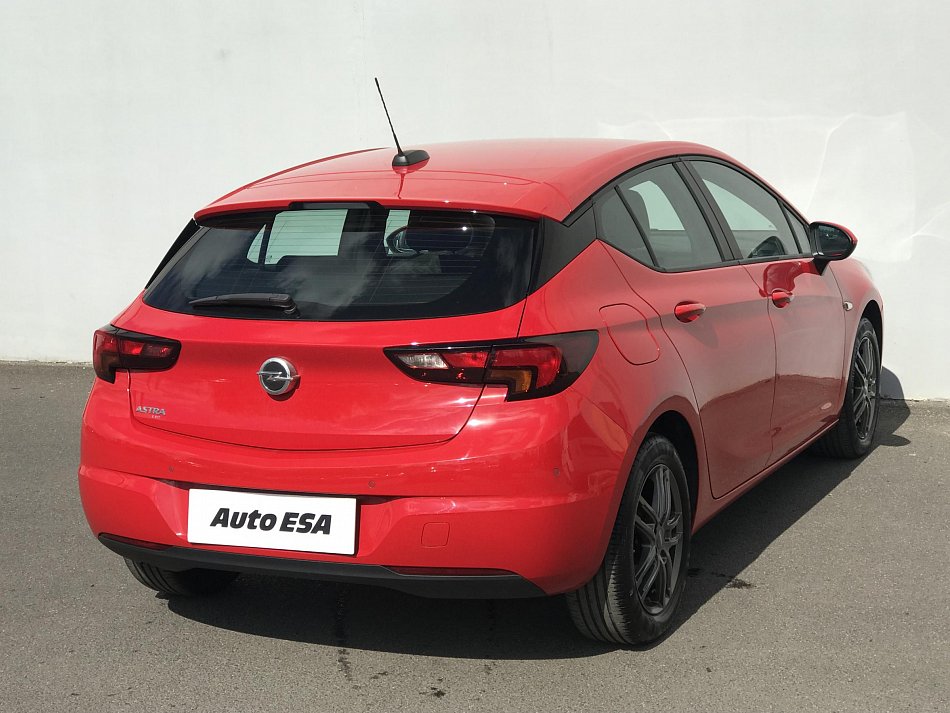 Opel Astra 1.4i 