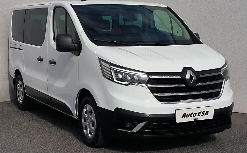 Renault Trafic 2.0dCi Equilibre 9míst