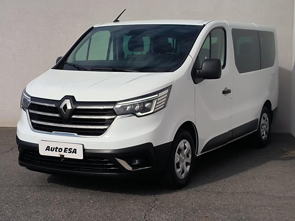 Renault Trafic 2.0dCi Equilibre 9míst