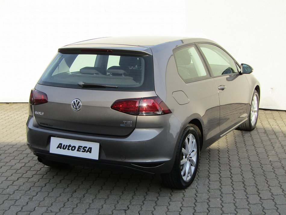 Volkswagen Golf 1.2 TSI 