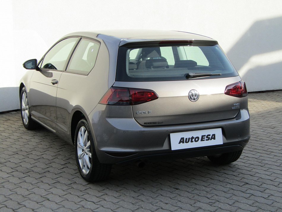 Volkswagen Golf 1.2 TSI 