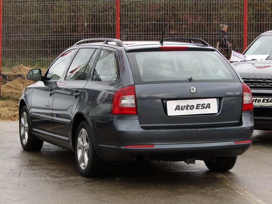 Škoda Octavia 1.6tdi Ambiente