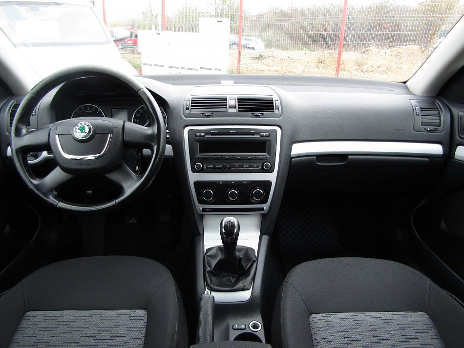 Škoda Octavia 1.6tdi Ambiente