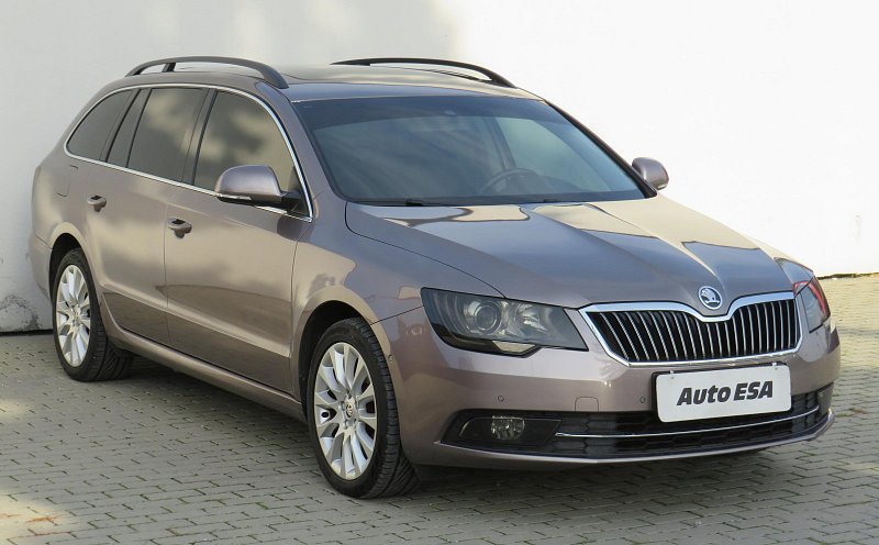 Škoda Superb II 2.0 TDi Ambition