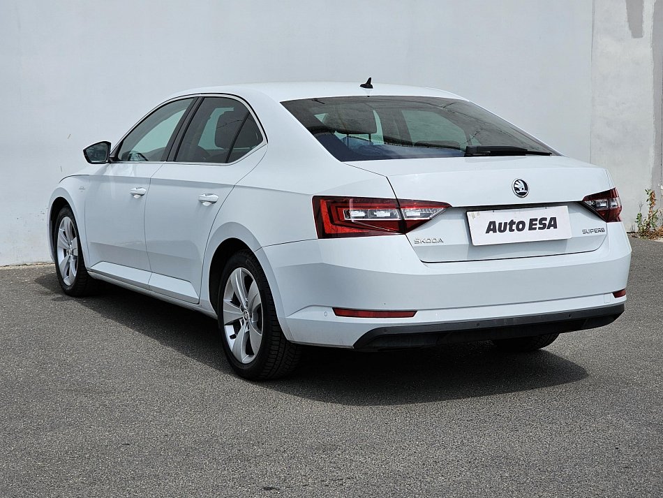 Škoda Superb III 2.0 TDi L&K