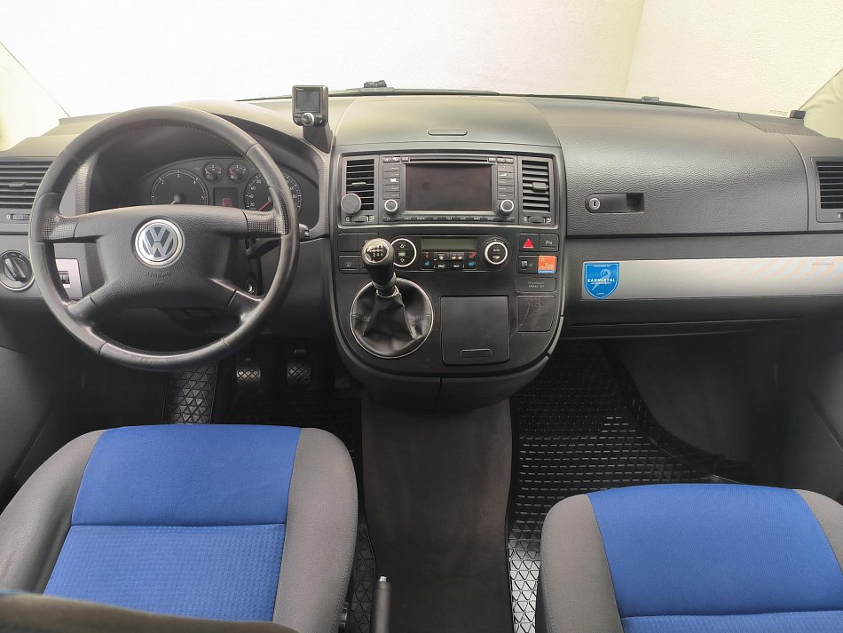 Volkswagen Multivan 2.5TDi 
