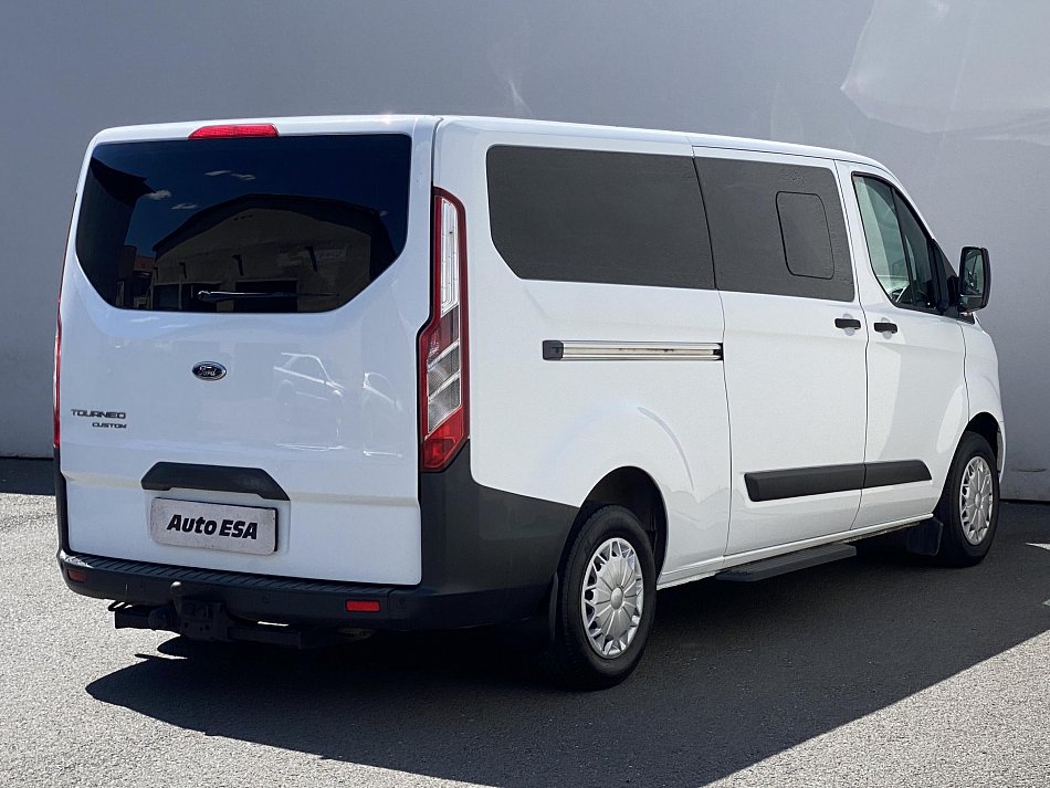 Ford Tourneo Custom 2.2TDCi Trend L2 9míst