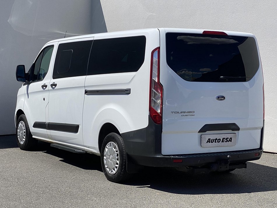 Ford Tourneo Custom 2.2TDCi Trend L2 9míst