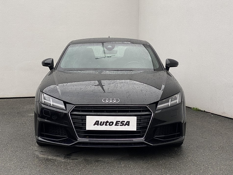 Audi TT Coupé 2.0 TDi S-line