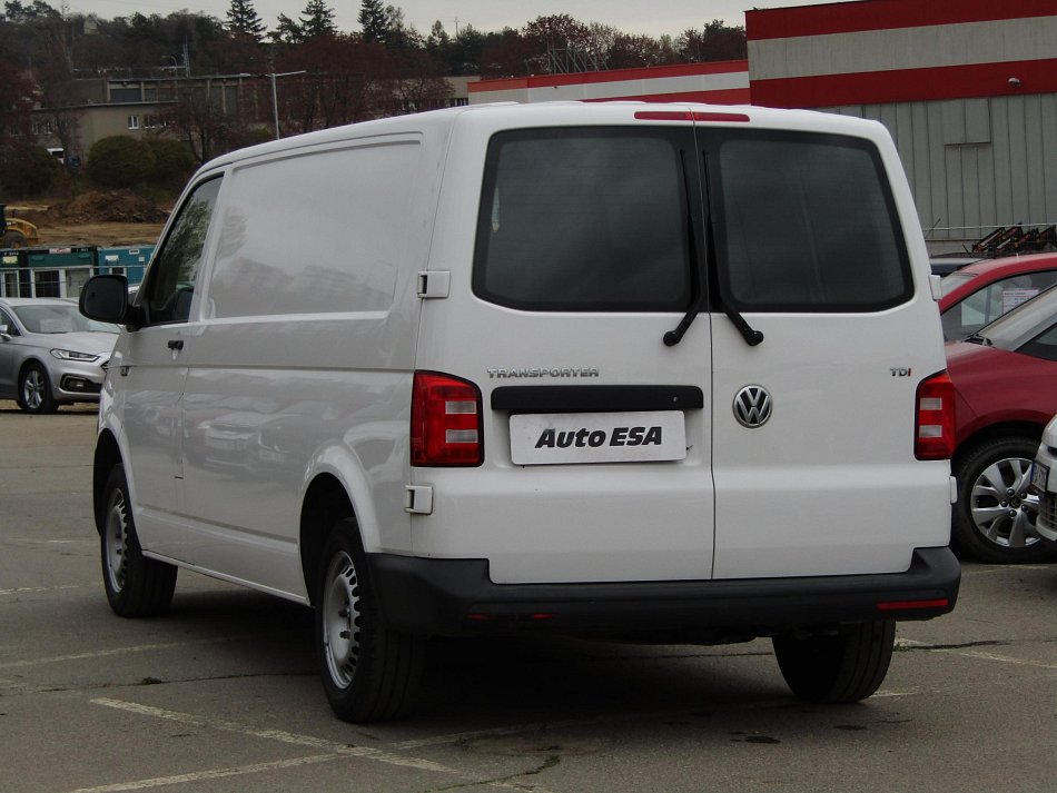 Volkswagen Transporter 2.0TDi  L2H1