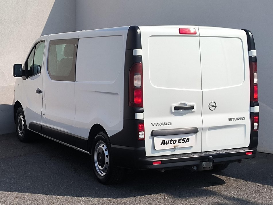 Opel Vivaro 1.6CDTi  L2 6míst