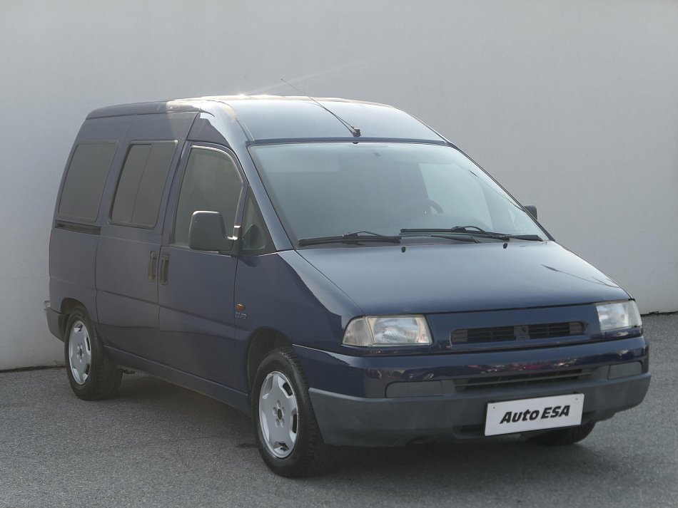 Fiat Scudo 2.0JTD  8míst