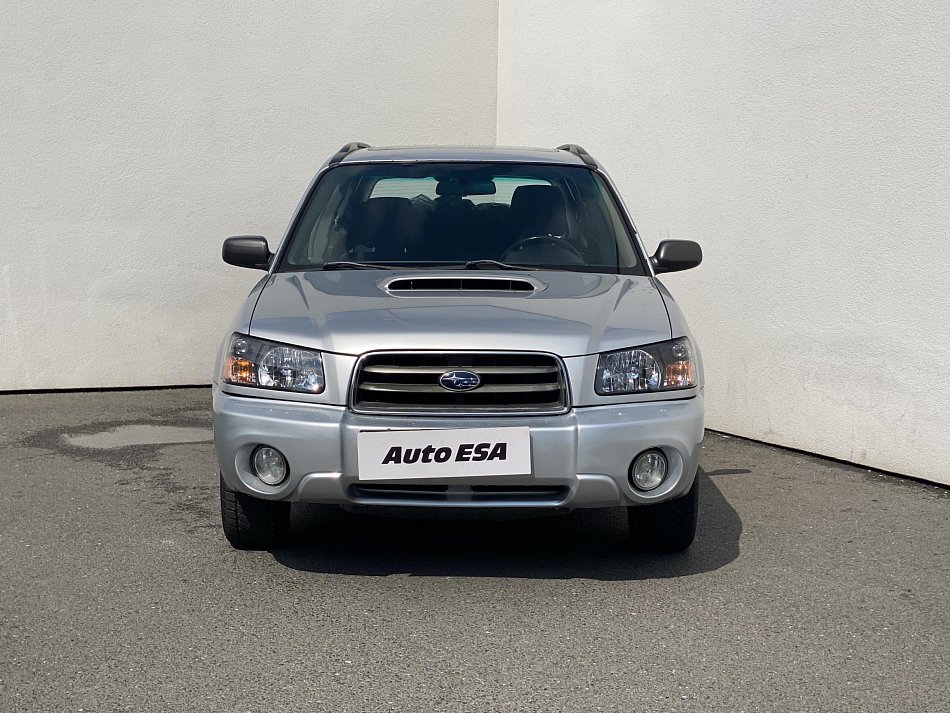 Subaru Forester 2.0i  AWD  XT