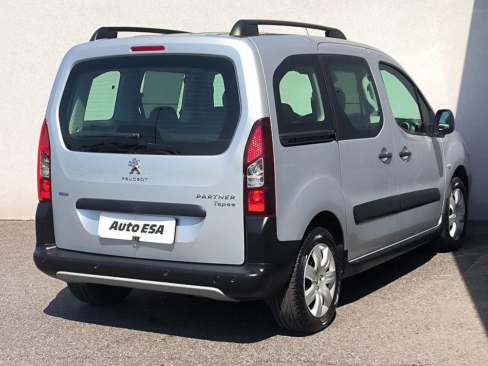 Peugeot Partner 1.2 PT Outdoor