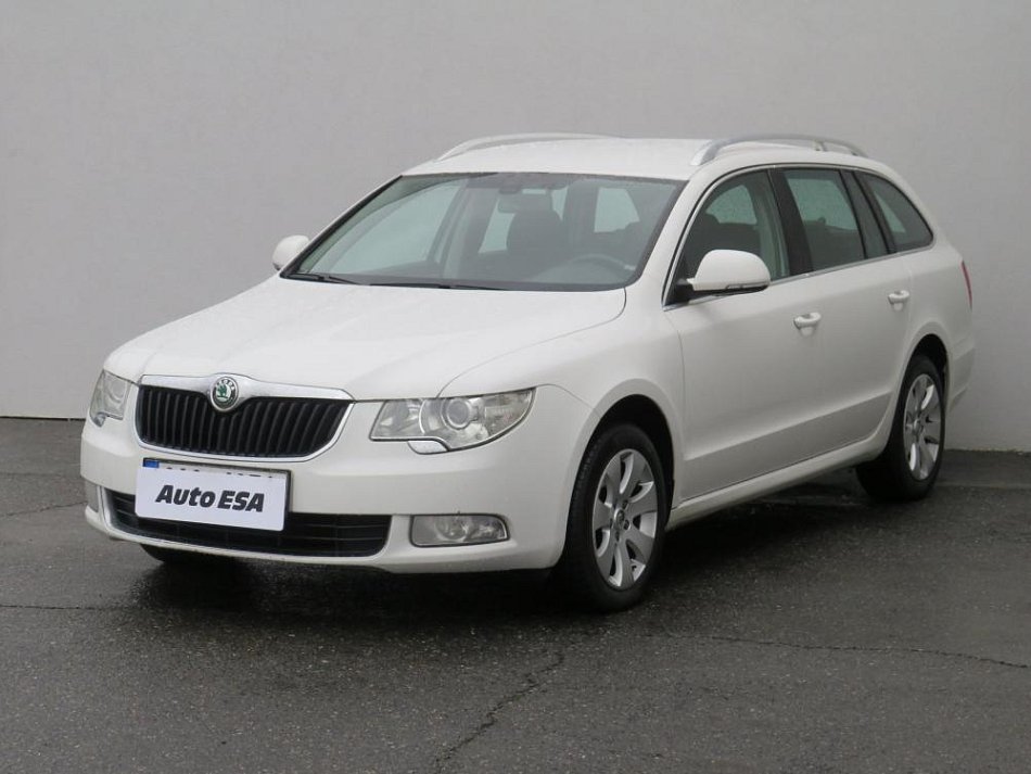 Škoda Superb II 3.6 FSi Elegance