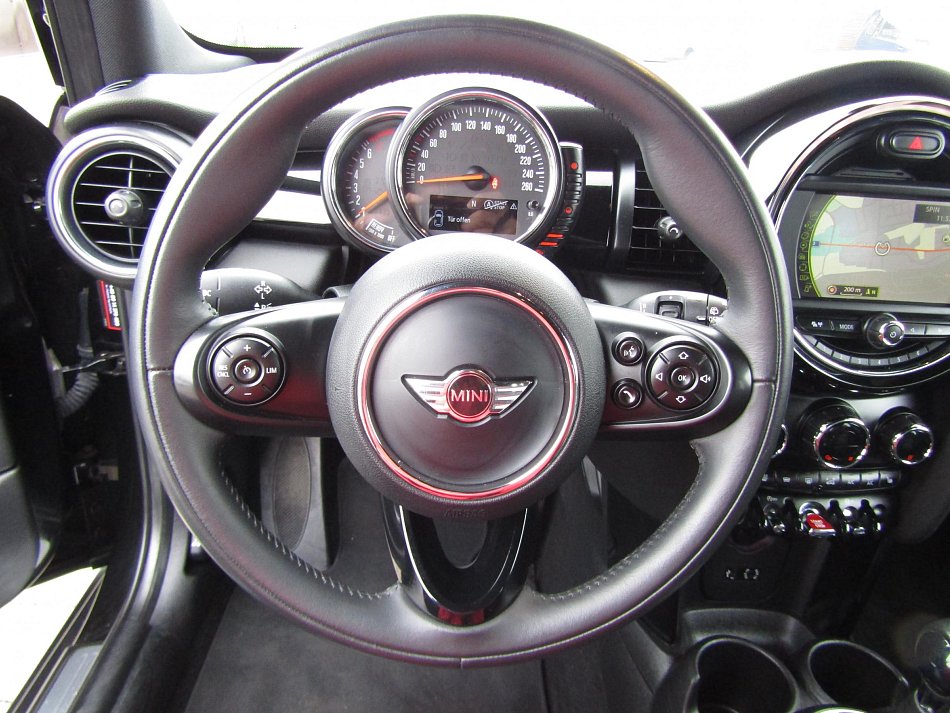 Mini Cooper 1.5i 