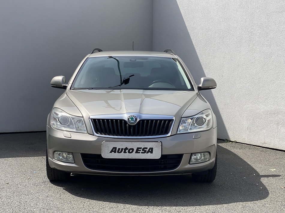 Škoda Octavia II 2.0 TDi Family