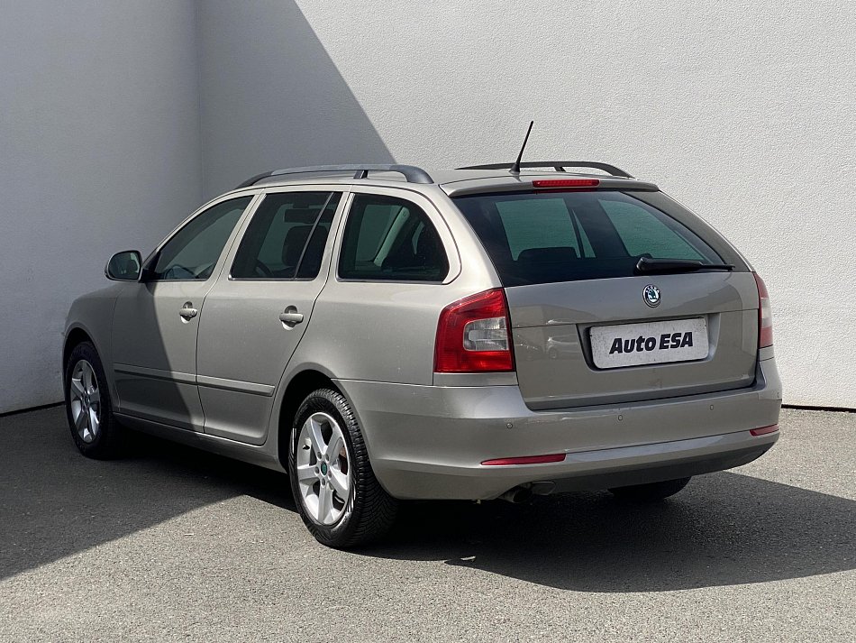 Škoda Octavia II 2.0 TDi Family