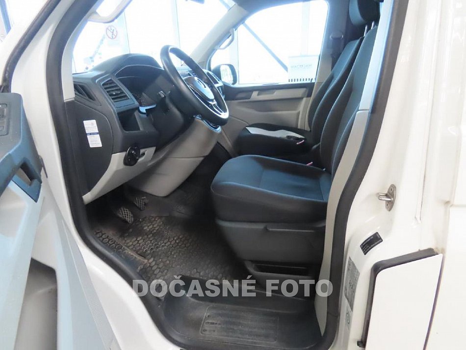 Volkswagen Transporter 2.0TDi 