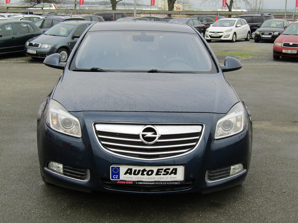 Opel Insignia 2.0T 