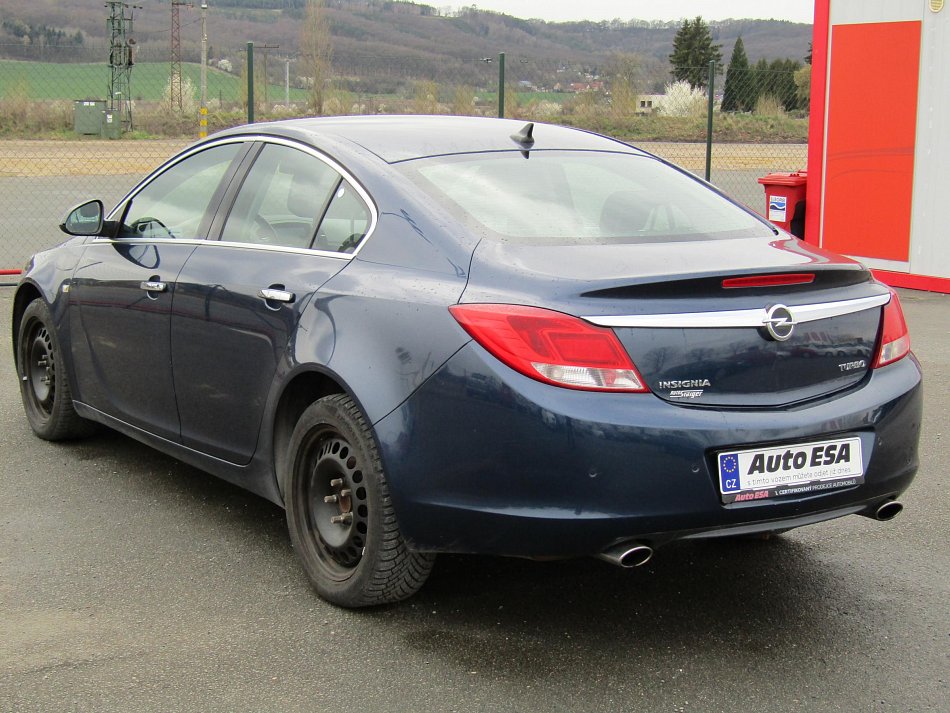 Opel Insignia 2.0T 