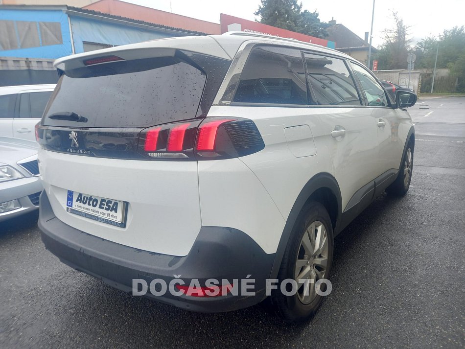 Peugeot 5008 1.2 PT Active