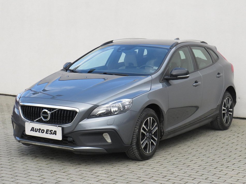 Volvo V40 2.0 D3 Cross Country