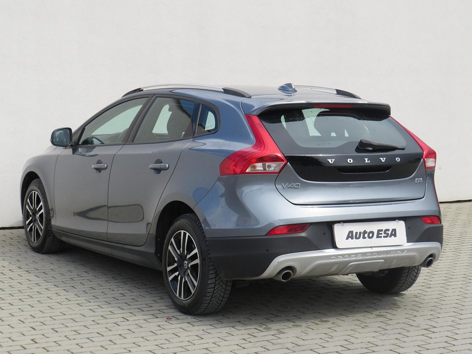 Volvo V40 2.0 D3 Cross Country