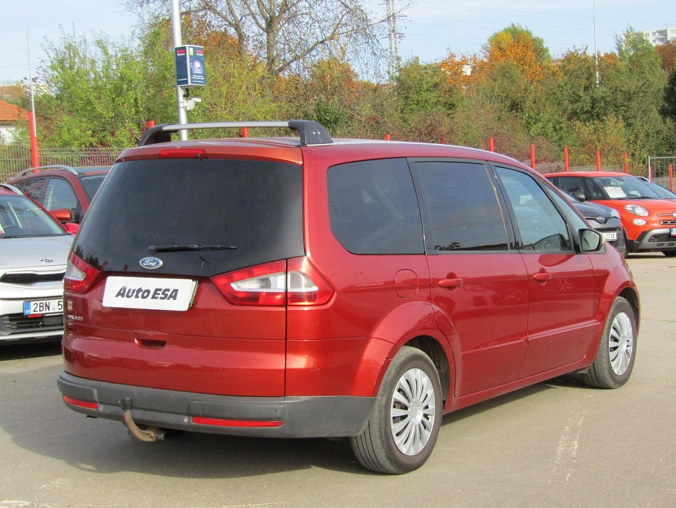 Ford Galaxy 2.0 i 