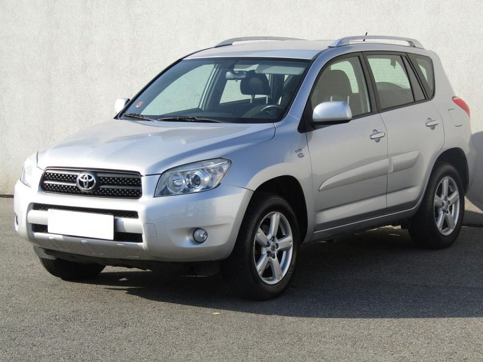 Toyota RAV4 2.2D-4D 