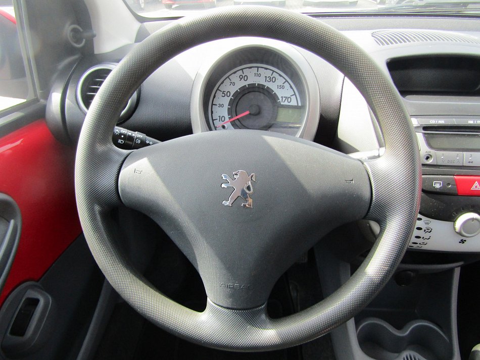 Peugeot 107 1.0i 