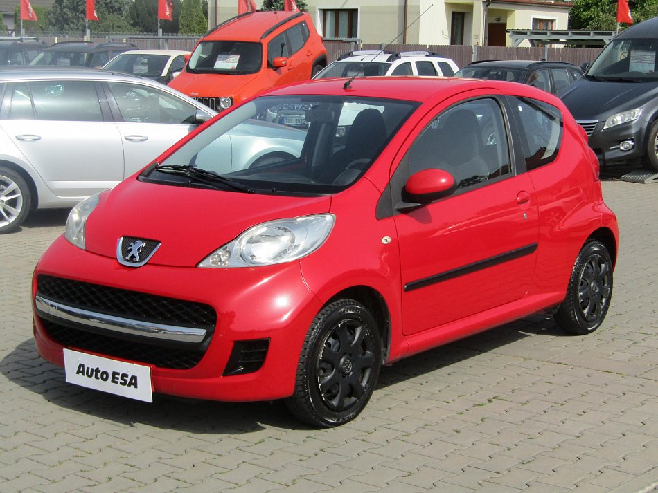 Peugeot 107 1.0i 