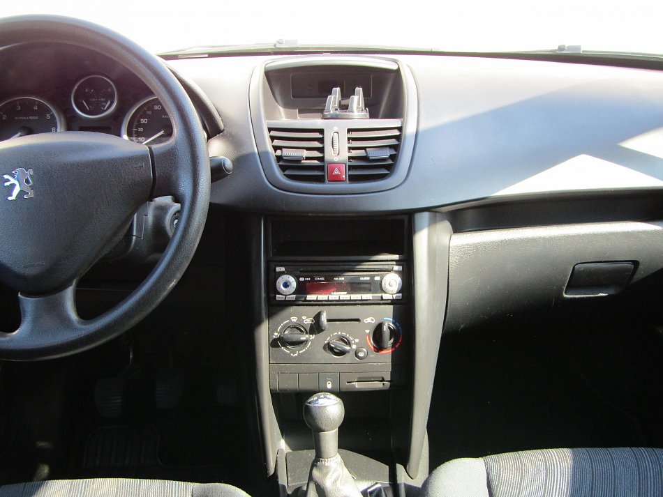 Peugeot 207 1.4i 