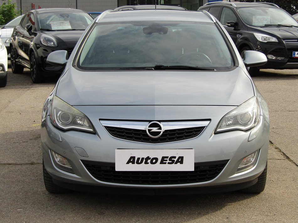 Opel Astra 2.0 CDTi 