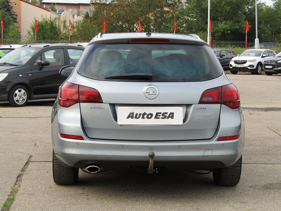 Opel Astra 2.0 CDTi 