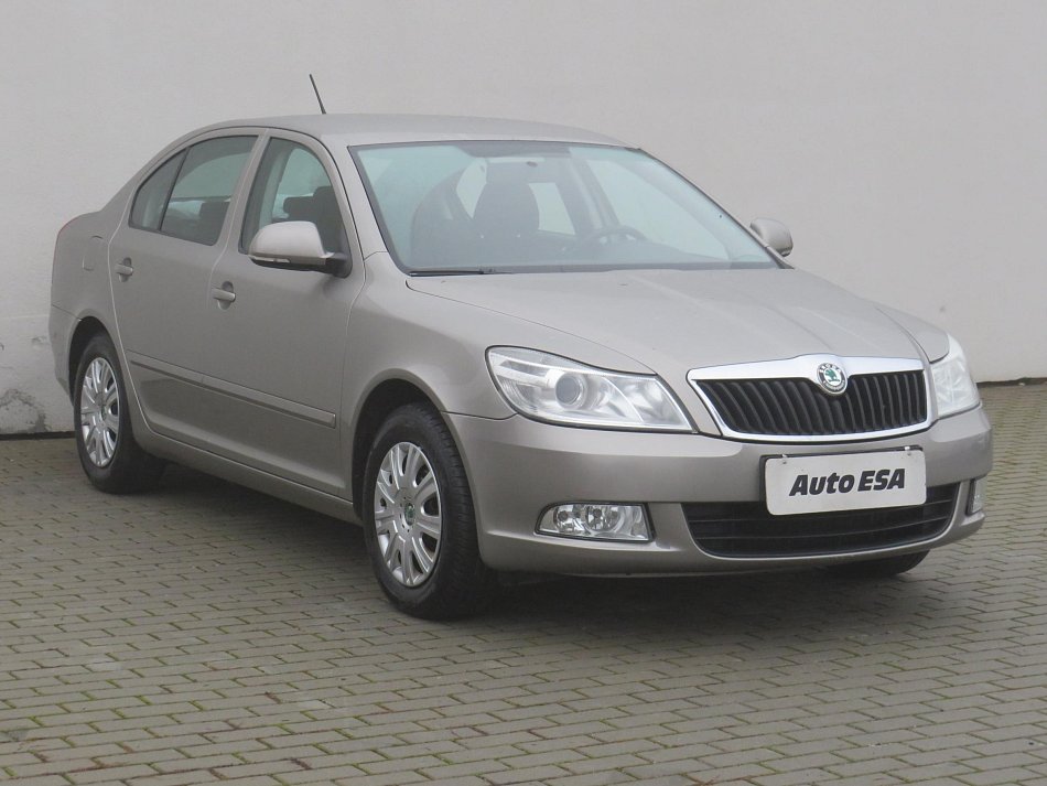 Škoda Octavia II 1.6 TDi Ambiente