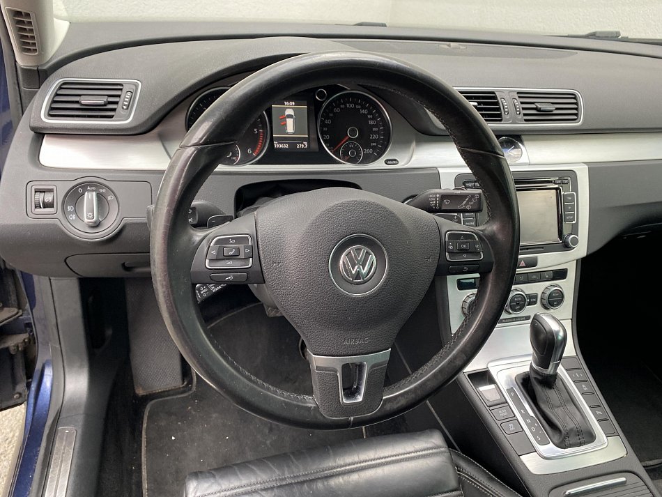 Volkswagen Passat 2.0 TDi Highline