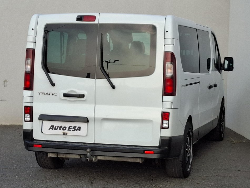 Renault Trafic 1.6dCi  L2 9míst