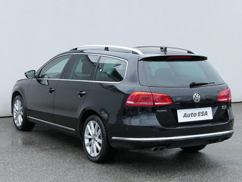 Volkswagen Passat 2.0 TDi Highline