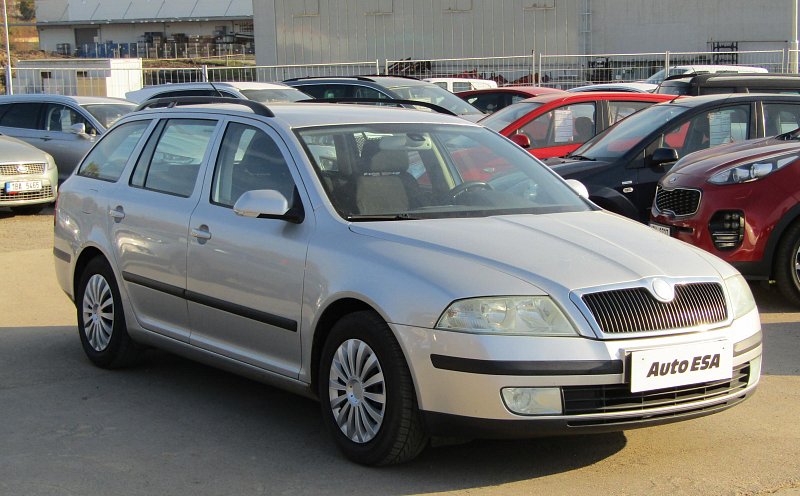 Škoda Octavia II 2.0 TDi Ambiente