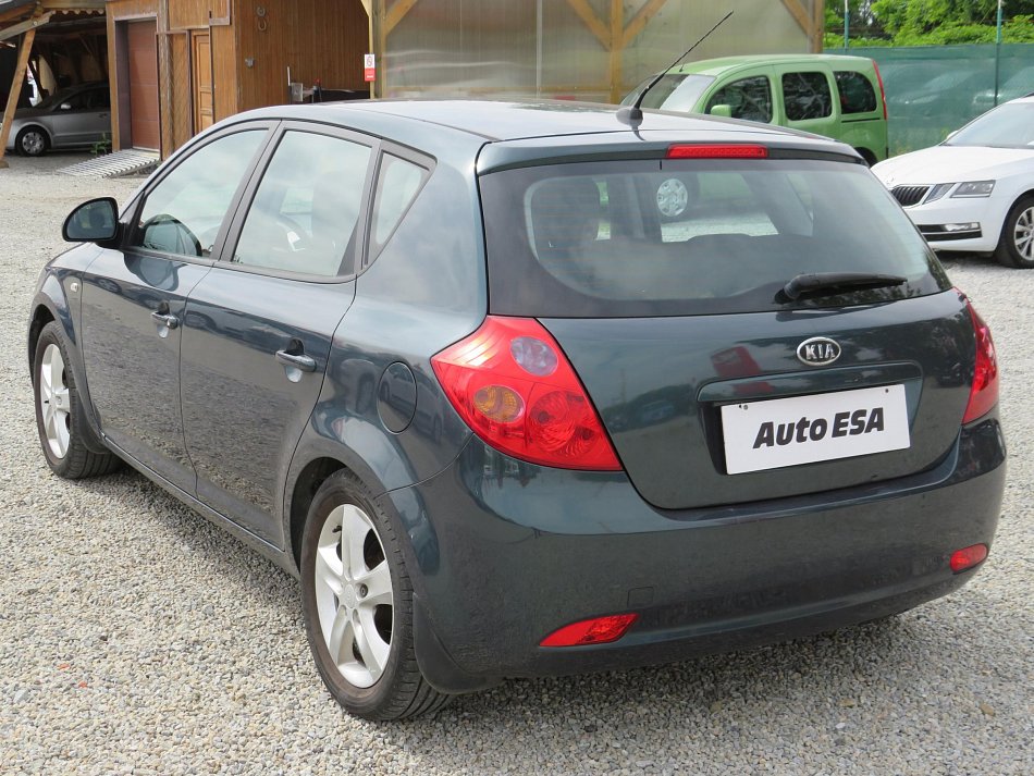 Kia Ceed 1.6CVVT 