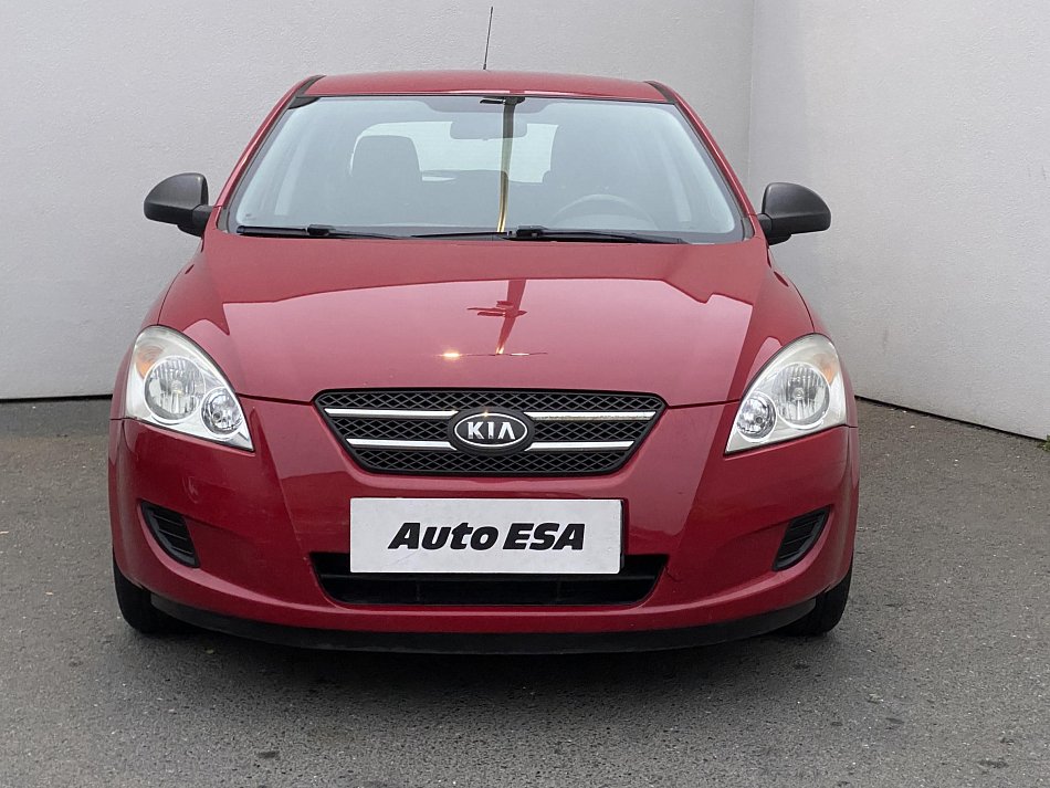 Kia Ceed 1.4 CVVT 