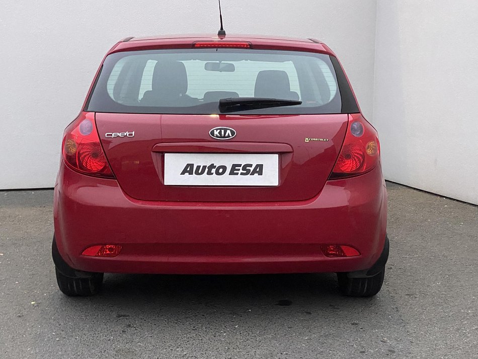 Kia Ceed 1.4 CVVT 