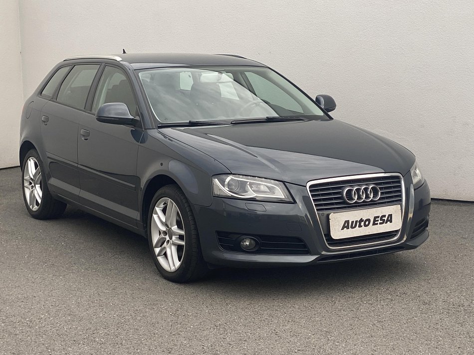 Audi A3 2.0 TDi Attraction SportBack