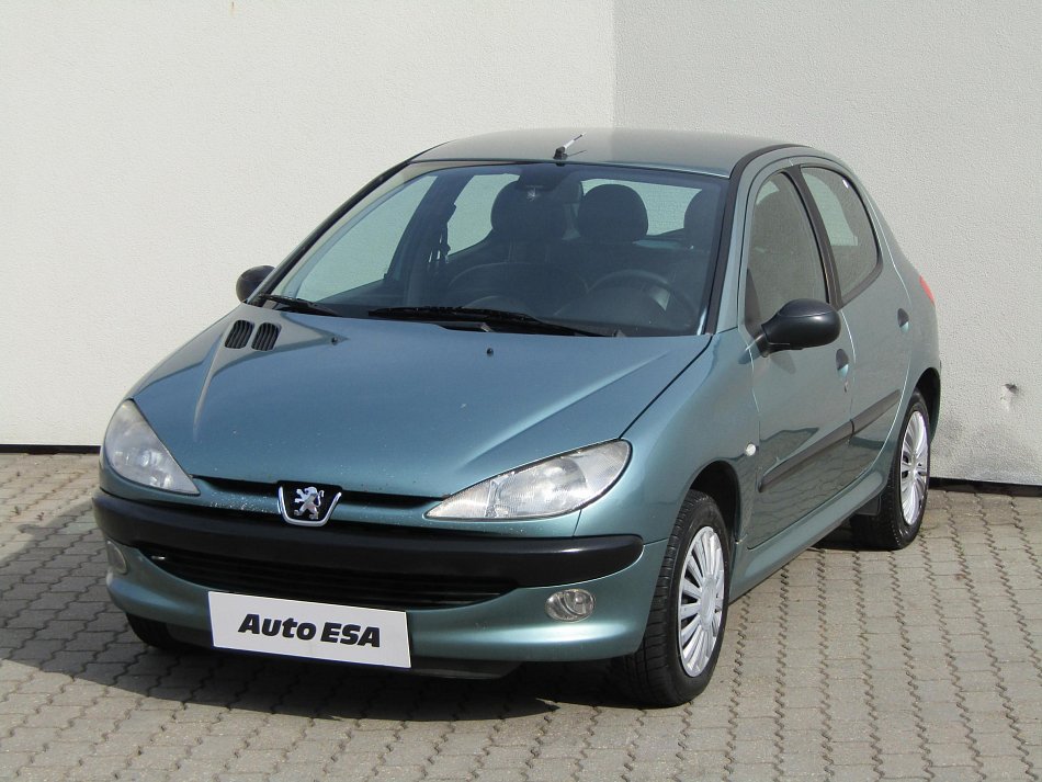 Peugeot 206 1.6i 