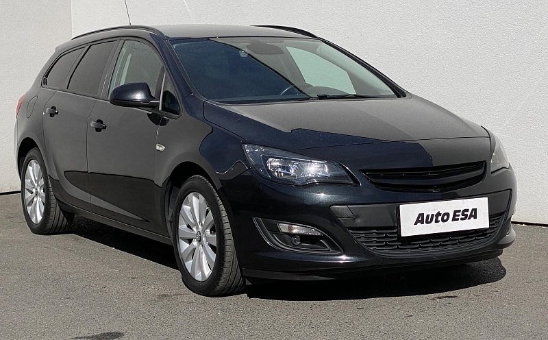 Opel Astra 2.0 CDTi  SportTourer