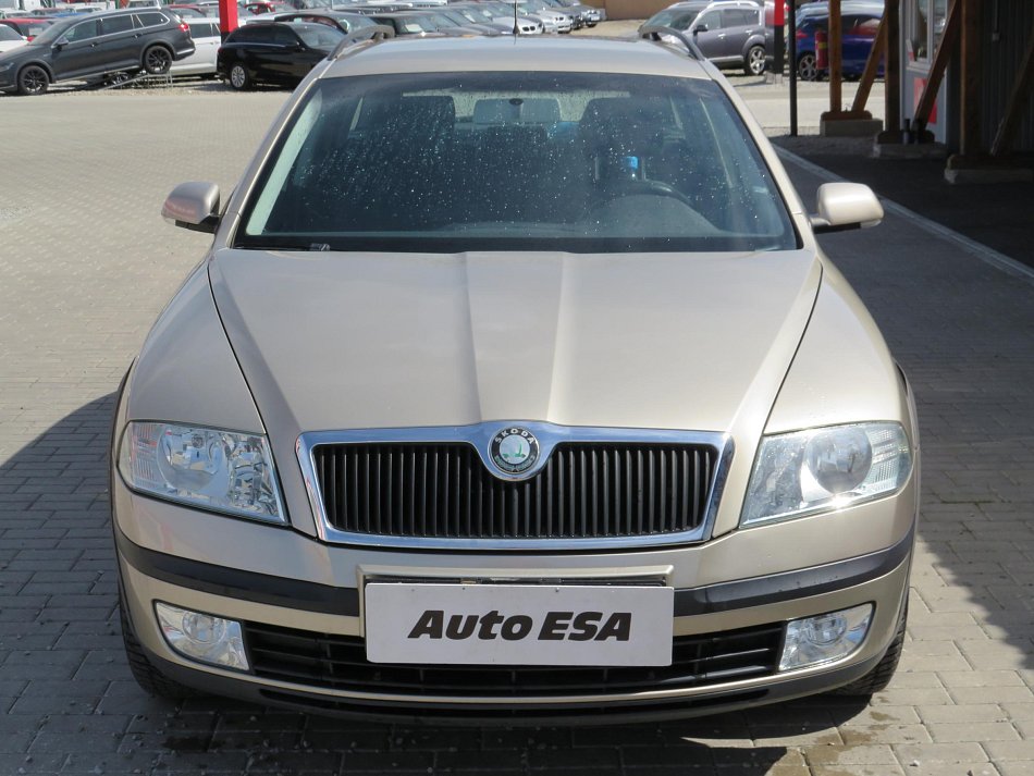 Škoda Octavia II 2.0 FSI  4x4