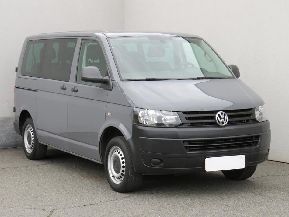 Volkswagen Transporter 2.0TDi  9míst