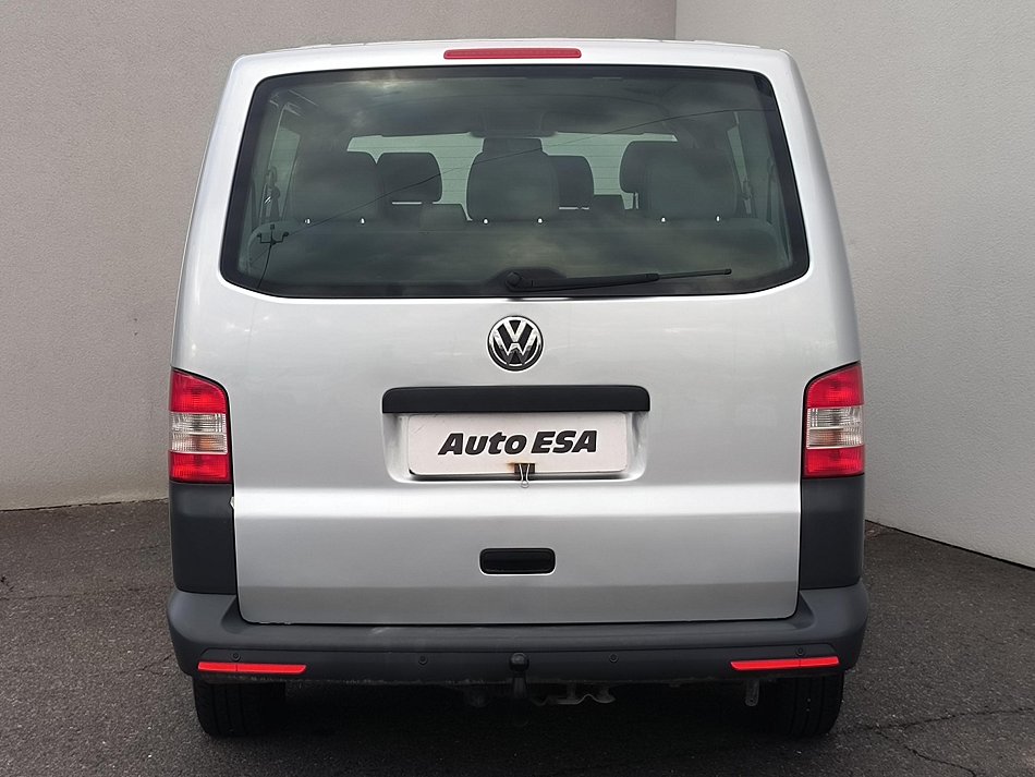 Volkswagen Transporter 2.0TDi  9míst