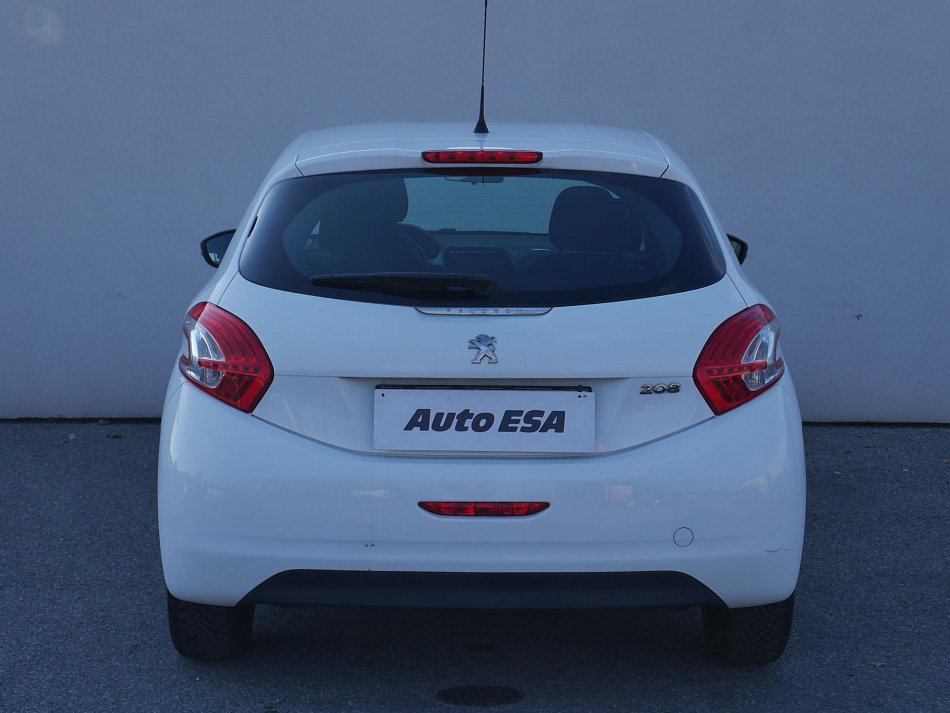 Peugeot 208 1.0i 